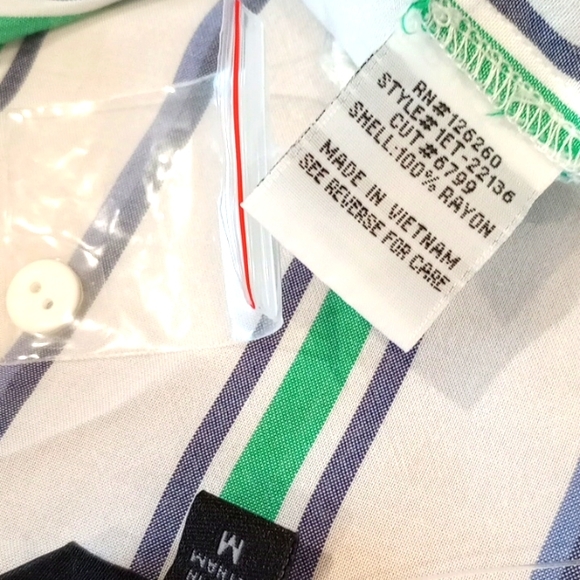 Velvet Heart Rayon Blouse w/Crisscross Front and Longer Back, Size: Medium NWOT - Picture 7 of 7